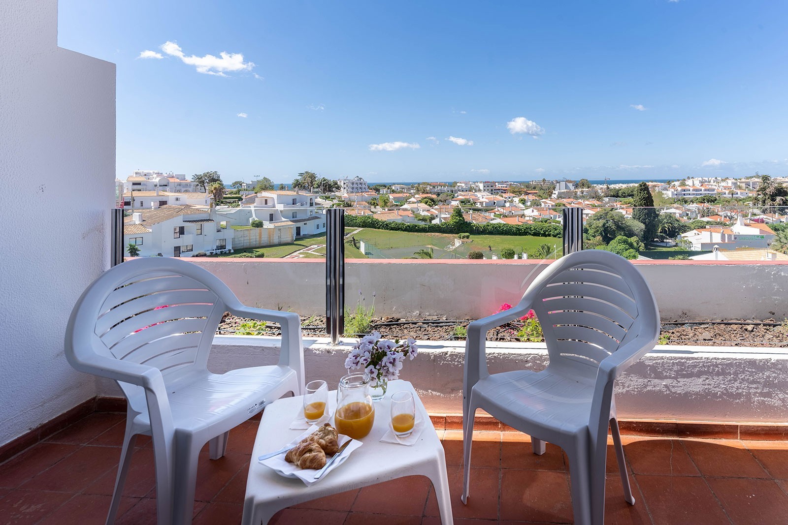 Chambres Vue Piscine